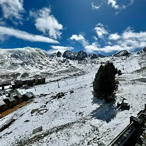 https://lux-aigle-acceso-directo-a-pistas.andorra-la-vella-hotels.net